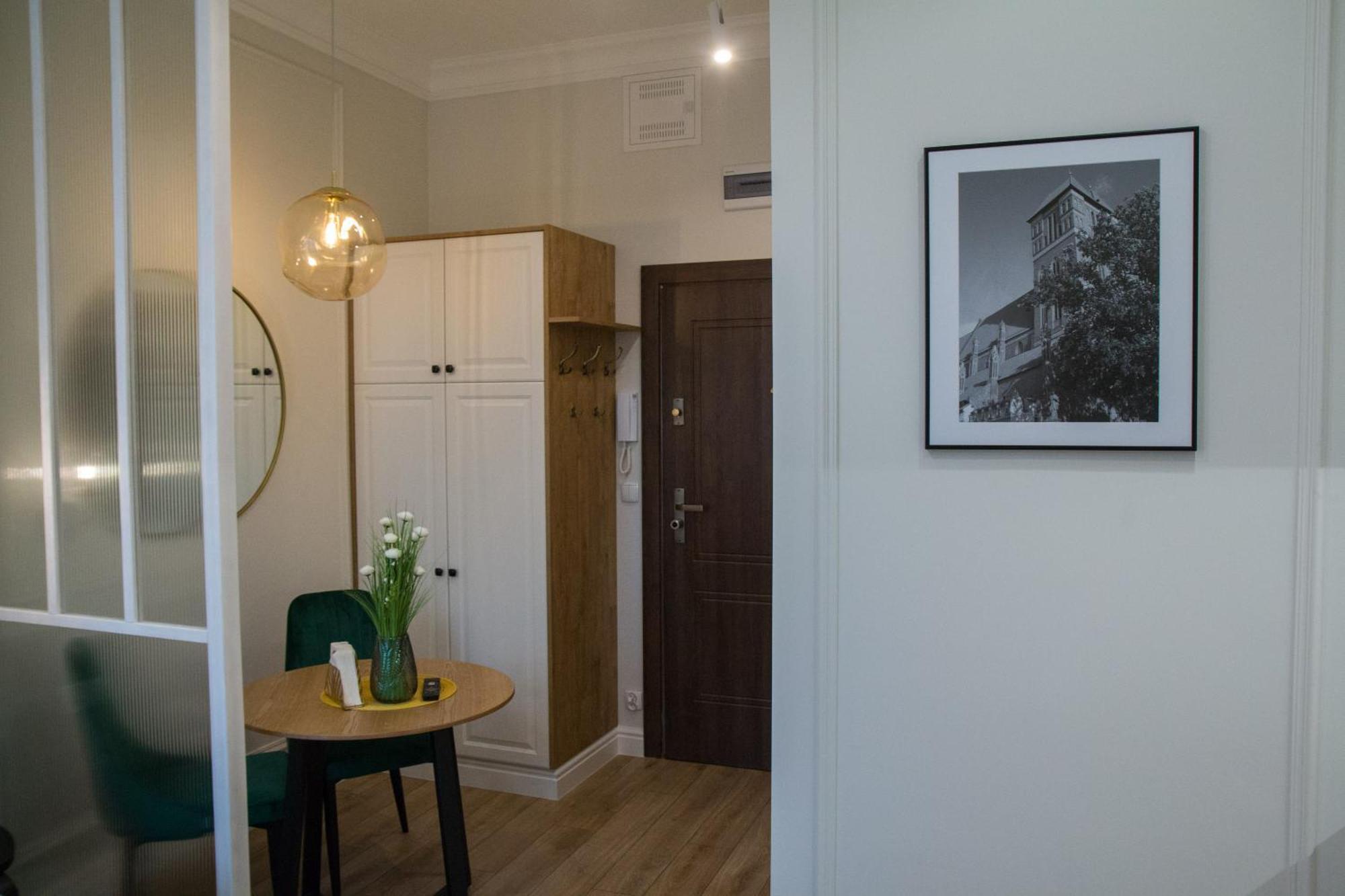 Apartamenty U Kopernika By Rentoom Stary Toruń Exteriör bild